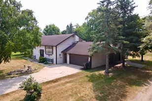 10407 Navajo St, Wadena, MN 56482 - Photo 1