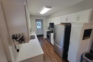 1312 Gettysburg Ave N, Golden Valley, MN 55427 - Photo 8