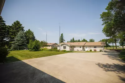 20717 464th Avenue, Morris, MN 56267 - Photo 8