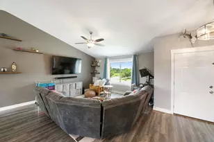 1106 Rolling Hills Dr NW, Montgomery, MN 56069 - Photo 6