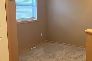 728 Newberry Ln, Chaska, MN 55318 - Photo 10