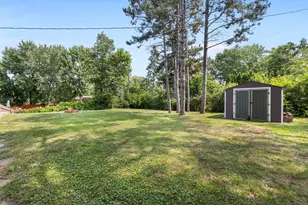 13709 Thomas Ave S, Burnsville, MN 55337 - Photo 22