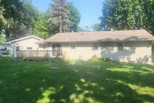 15423 N Eden Dr, Eden Prairie, MN 55346 - Photo 2