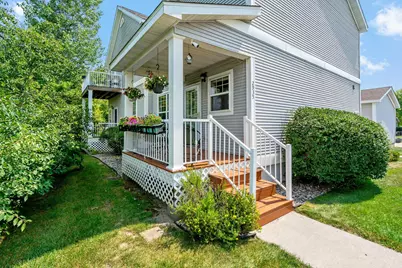 2935 Hemingway Drive, Chaska, MN 55318 - Photo 4