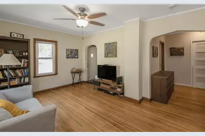1035 Winslow Avenue #Lower Unit, West Saint Paul, MN 55118 - Photo 2