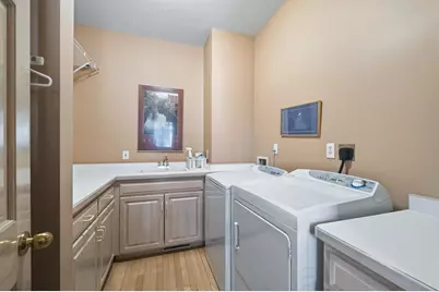 16215 37th Avenue N, Plymouth, MN 55446 - Photo 34