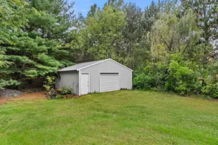 9165 270th St, Chisago City, MN 55013 - Photo 10