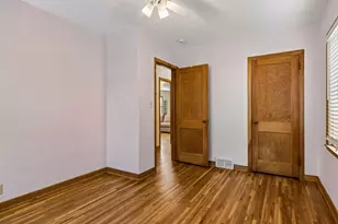 899 Fairview Ave S, Saint Paul, MN 55116 - Photo 20