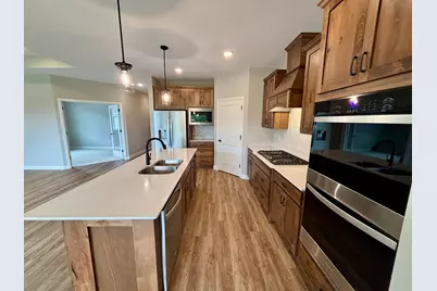 916 Kepler Avenue NE, Hanover, MN 55341 - Photo 8