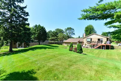 17400 Barrington Court, Minnetonka, MN 55345 - Photo 10