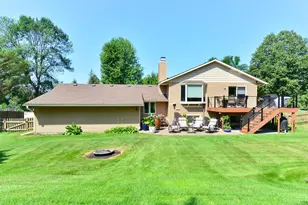 17400 Barrington Ct, Minnetonka, MN 55345 - Photo 8