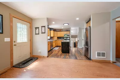 28249 Lost Lake Drive, Grand Rapids, MN 55744 - Photo 6