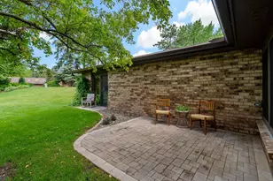 95 Holly Ln N, Plymouth, MN 55447 - Photo 32