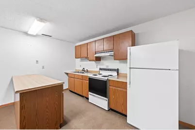14310 14th Avenue N, Plymouth, MN 55447 - Photo 10
