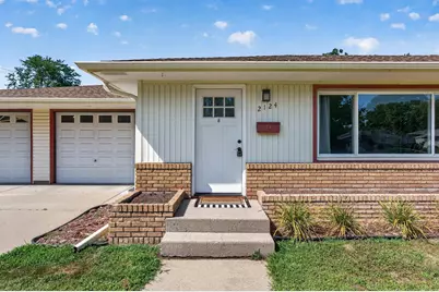 2124 Dixon Drive, Bloomington, MN 55431 - Photo 4