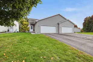 815 Ravoux Cir, Chaska, MN 55318 - Photo 48