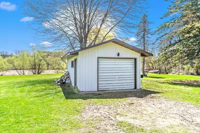 830 W 4th Street, Rush City, MN 55069 - Photo 18