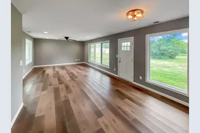 830 W 4th Street, Rush City, MN 55069 - Photo 6