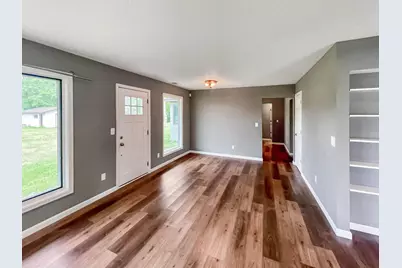 830 W 4th Street, Rush City, MN 55069 - Photo 8
