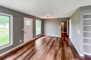 830 W 4th St, Rush City, MN 55069 - Photo 8