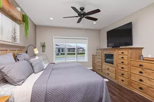 1290 Parkview Ct, Shakopee, MN 55379 - Photo 30