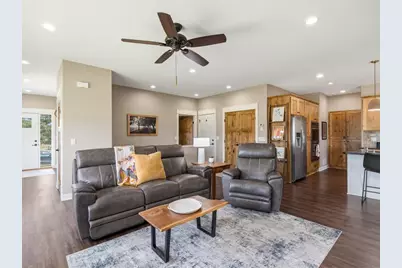 1290 Parkview Court, Shakopee, MN 55379 - Photo 16