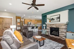 1290 Parkview Ct, Shakopee, MN 55379 - Photo 12