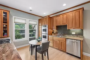 1766 Girard Ave S, Minneapolis, MN 55403 - Photo 16