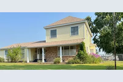 206 E 3rd Street, Starbuck, MN 56381 - Photo 1