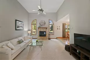 16148 Logarto Ln, Lakeville, MN 55044 - Photo 4