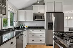 2637 1/2 Humboldt Ave S, Minneapolis, MN 55408 - Photo 14