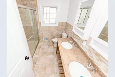 6412 Indiana Avenue N, Brooklyn Center, MN 55429 - Photo 14