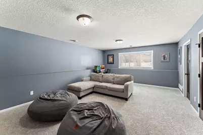 2241 7th Street N, North Saint Paul, MN 55109 - Photo 20