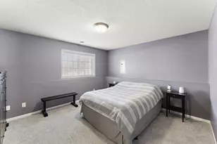 2241 7th St N, North Saint Paul, MN 55109 - Photo 22