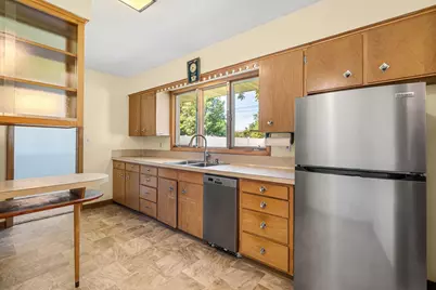 105 21st Street NW, Austin, MN 55912 - Photo 32