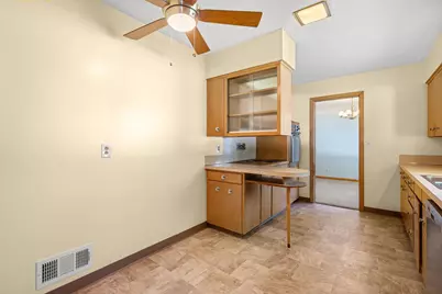 105 21st Street NW, Austin, MN 55912 - Photo 36