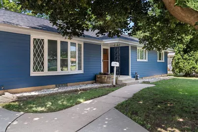 105 21st Street NW, Austin, MN 55912 - Photo 2
