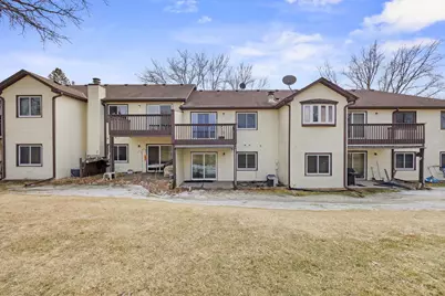 1049 Greenhaven Drive, Vadnais Heights, MN 55127 - Photo 14
