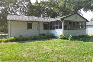 2744 Matilda St, Roseville, MN 55113 - Photo 6
