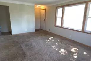 2744 Matilda St, Roseville, MN 55113 - Photo 10