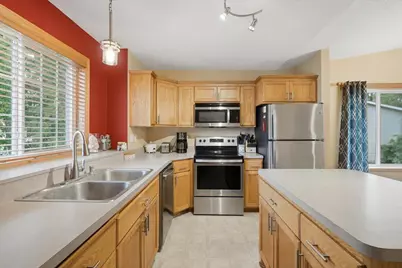 505 Deerwood Court, Hammond, WI 54015 - Photo 8