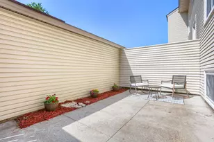 12217 Drake St NW, Coon Rapids, MN 55448 - Photo 4