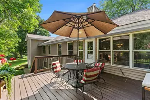 160 Bluff Ridge Ct, Chanhassen, MN 55317 - Photo 50