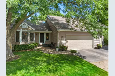 160 Bluff Ridge Court, Chanhassen, MN 55317 - Photo 1