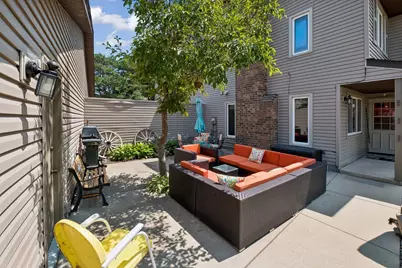 1748 Karis Way, Eagan, MN 55122 - Photo 16