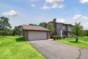 1748 Karis Way, Eagan, MN 55122 - Photo 20