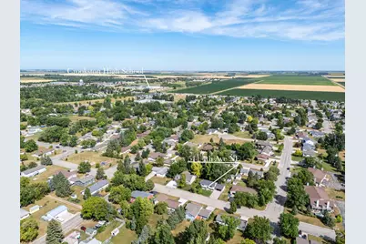 511 4th Avenue NE, Crookston, MN 56716 - Photo 2