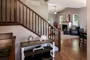 304 Tanager Rd, Mankato, MN 56001 - Photo 2