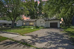 1824 9th St, White Bear Lake, MN 55110 - Photo 54