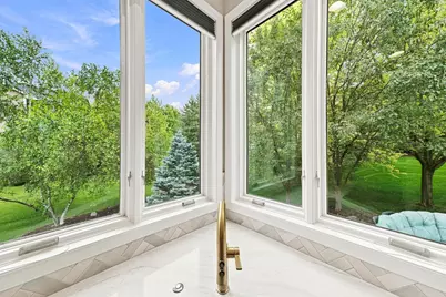6865 Sapphire Lane, Chanhassen, MN 55317 - Photo 24